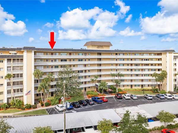 8950 PARK BOULEVARD, Unit 702, SEMINOLE, FL 33777