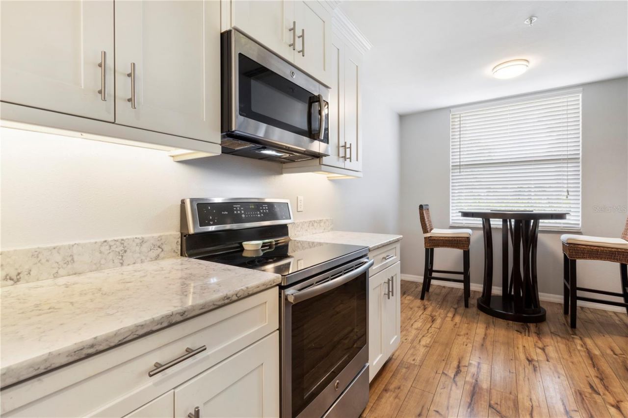 8750 Olde Hickory Avenue, Unit 9103, Sarasota, FL 34238 Photo