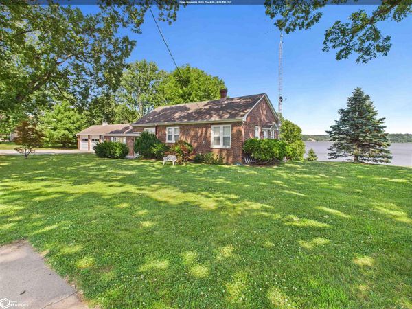 3370 Mississippi River Rd, Keokuk, IA 52632