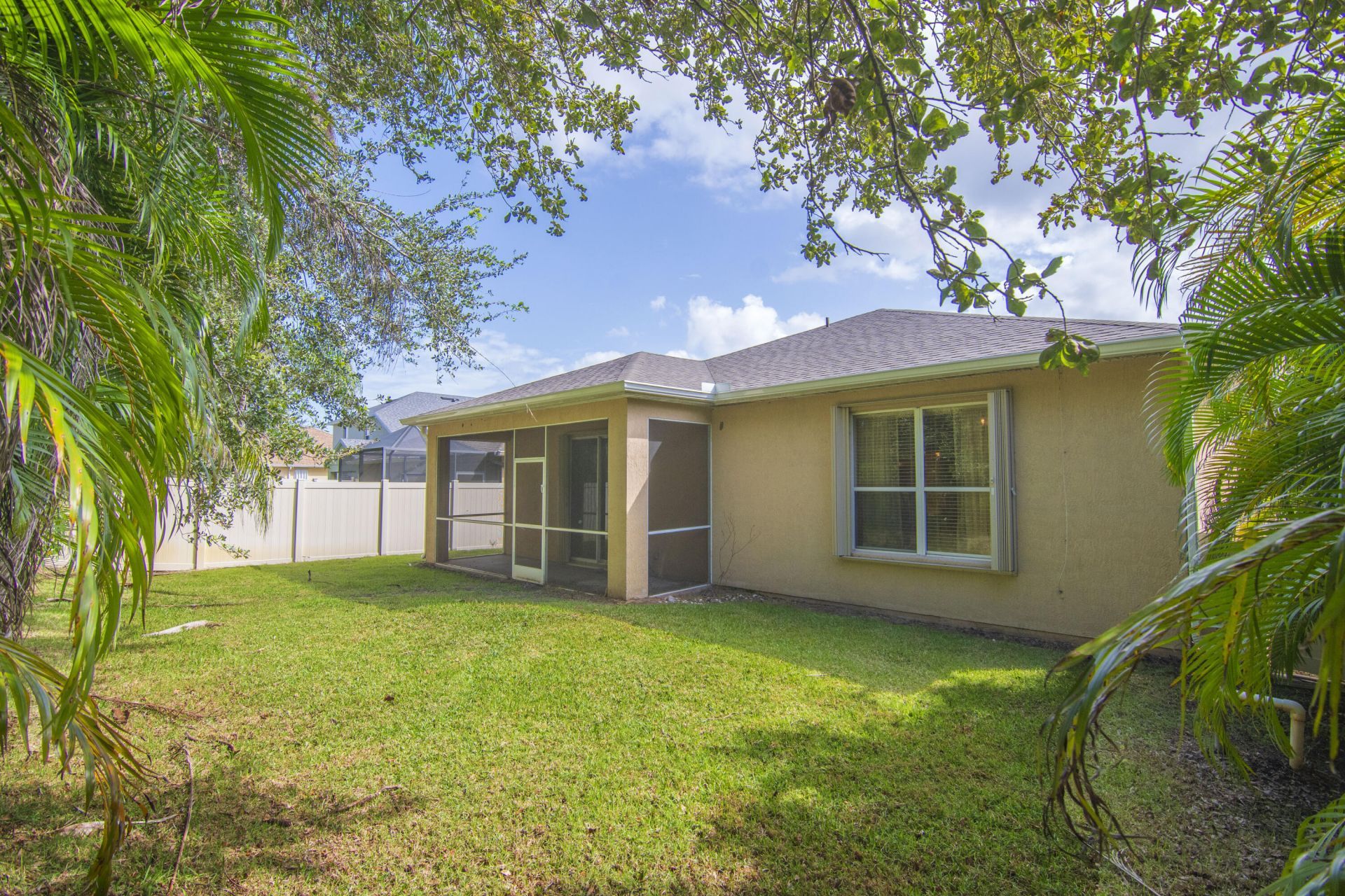 504 Sebastian Crossing Boulevard, Sebastian, FL 32958 Photo