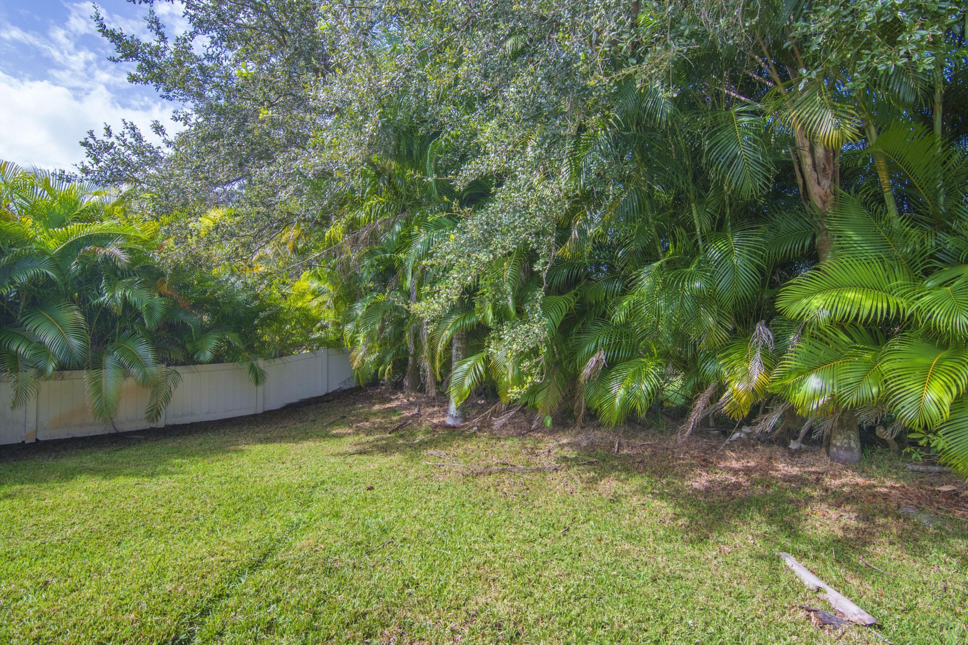 504 Sebastian Crossing Boulevard, Sebastian, FL 32958 Photo