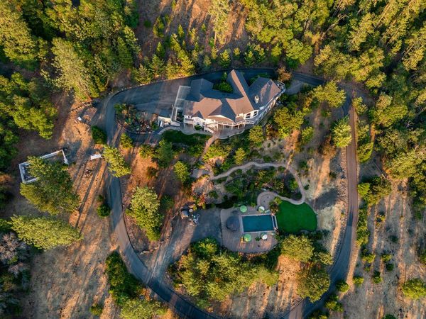 1489 Granite Hill Road, Grants Pass, OR 97526