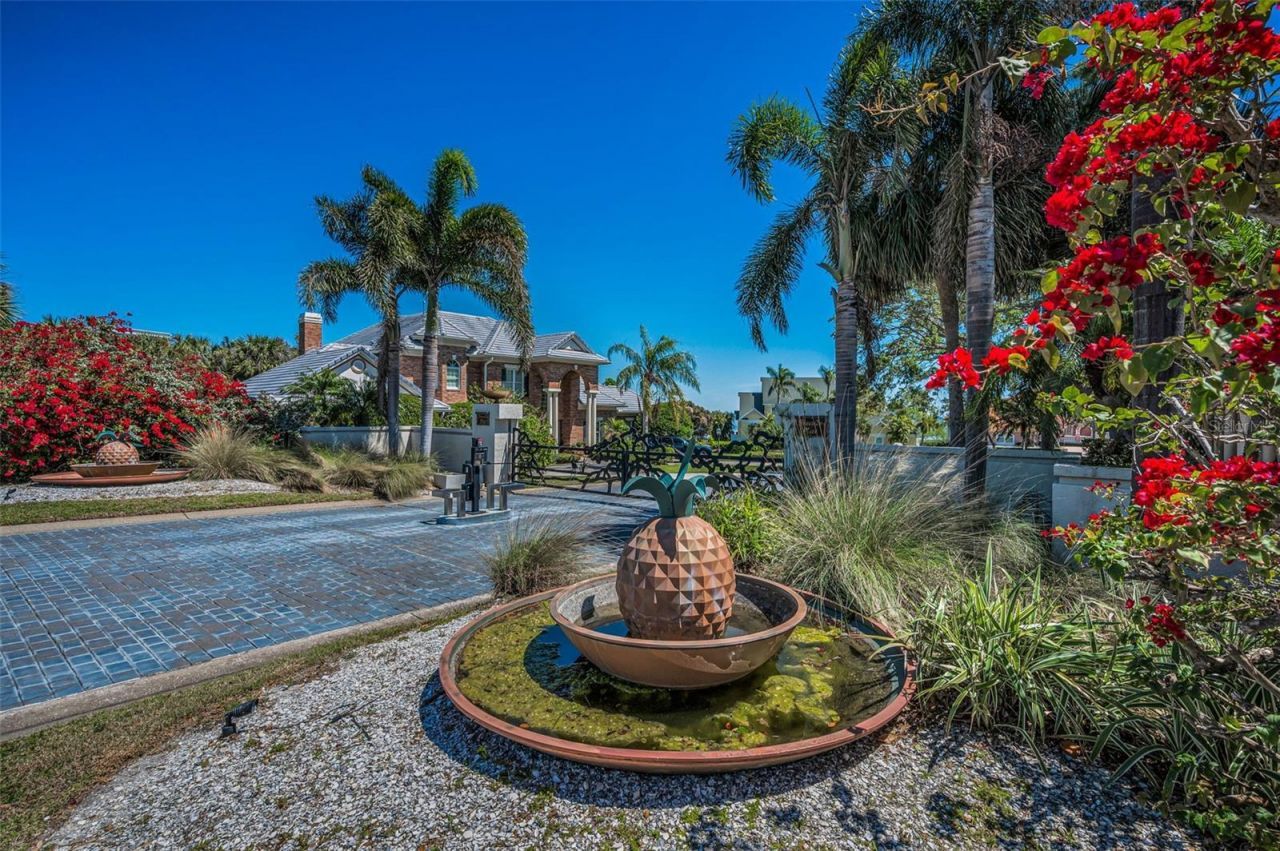 3418 Braeside Place, Clearwater, FL 33759 Photo