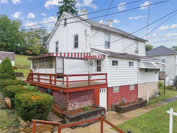 178 Locust Street, Muse, PA 15350