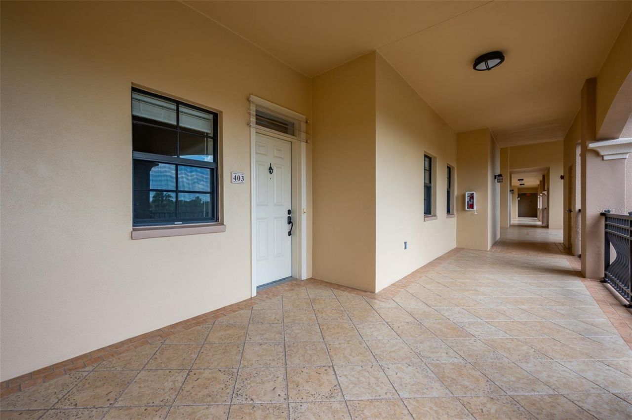 7710 Lake Vista Court, Unit 403, Lakewood Ranch, FL 34202 Photo