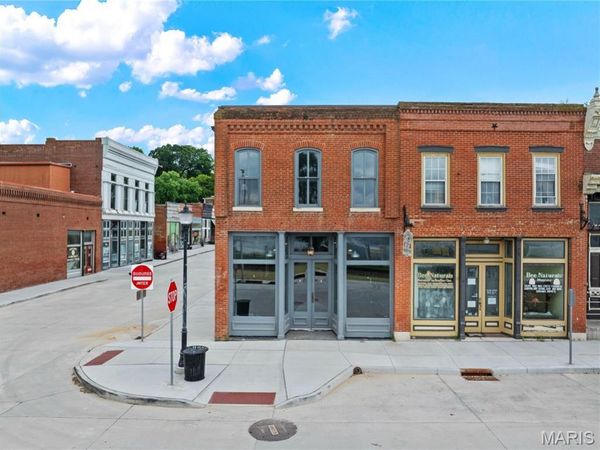 101 N 1st Street, Clarksville, MO 63336