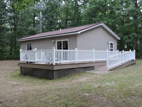 9773 N Woodbridge Avenue, Bitely, MI 49309