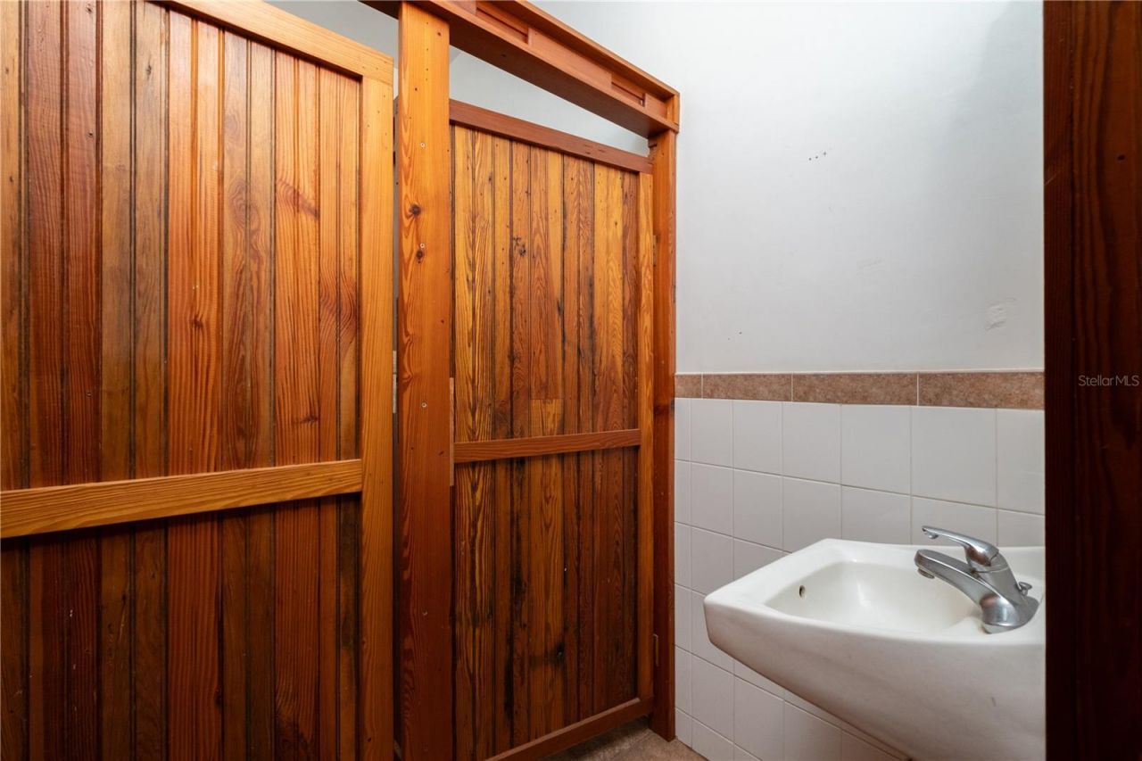 619 NE 1st Street, Gainesville, FL 32601 Photo