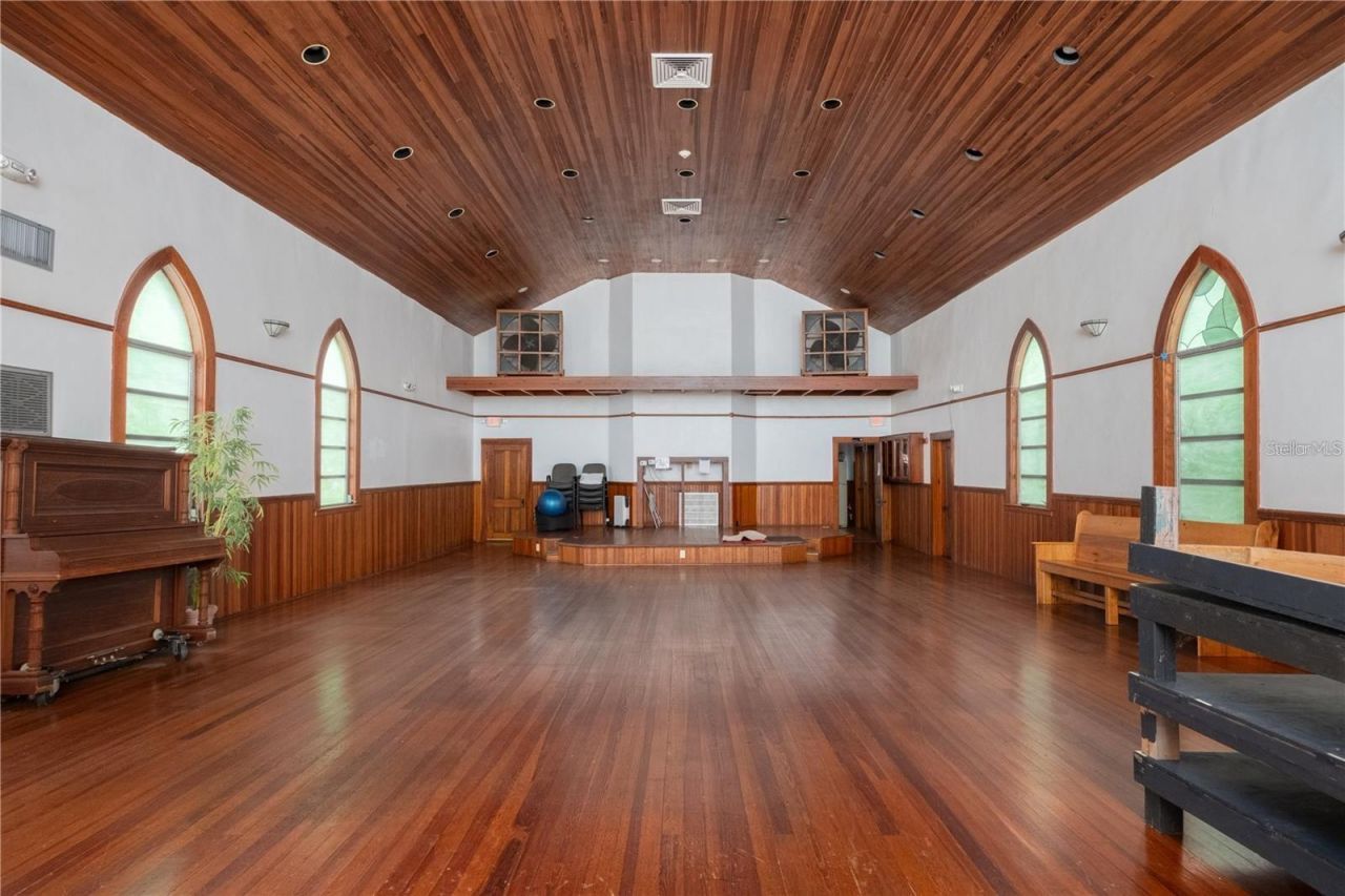 619 NE 1st Street, Gainesville, FL 32601 Photo