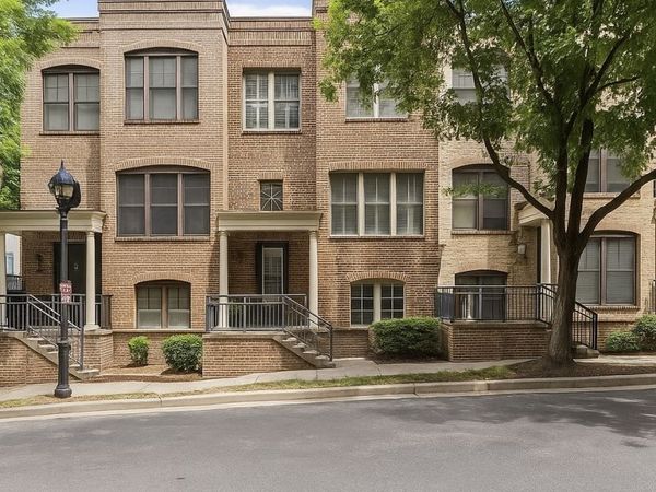 710 Cosmopolitan Drive NE, Unit 710, Atlanta, GA 30324