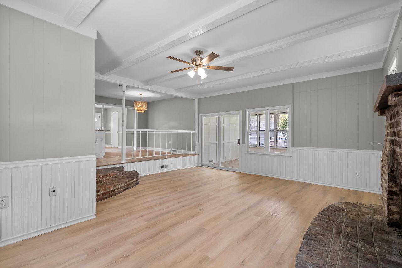 1531 Woodcrest Avenue Photo 15