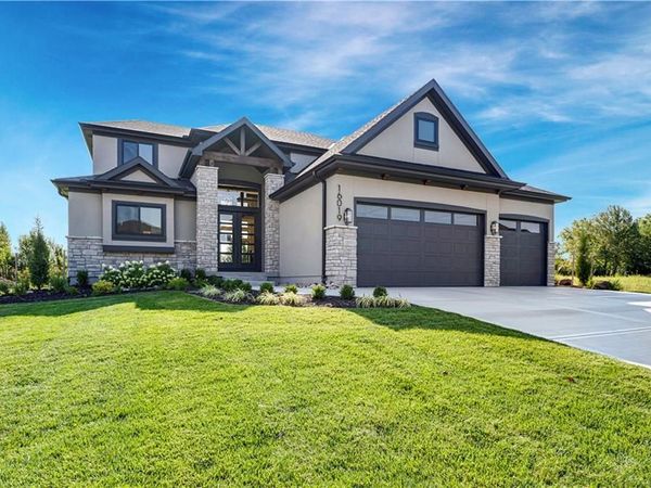 16019 S Twilight Lane, Olathe, KS 66062