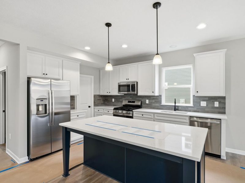 198 Silver Pine Lane, Lewis Center, OH 43035 Photo 12