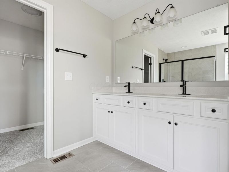 198 Silver Pine Lane, Lewis Center, OH 43035 Photo 31