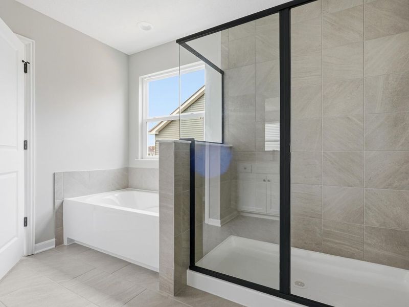 198 Silver Pine Lane, Lewis Center, OH 43035 Photo 32