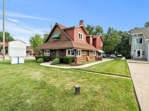 16143 South Lincoln Highway, Plainfield, IL 60544