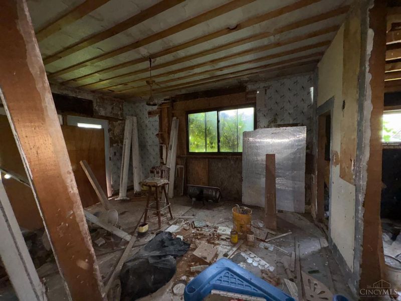 215 N East Street, Winchester, OH 45697 Photo 11