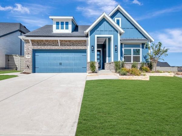 8909 Chestnut Lane, Justin, TX 76247