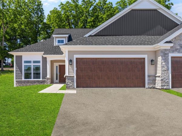 11 Eagle Hollow, Penfield, NY 14526