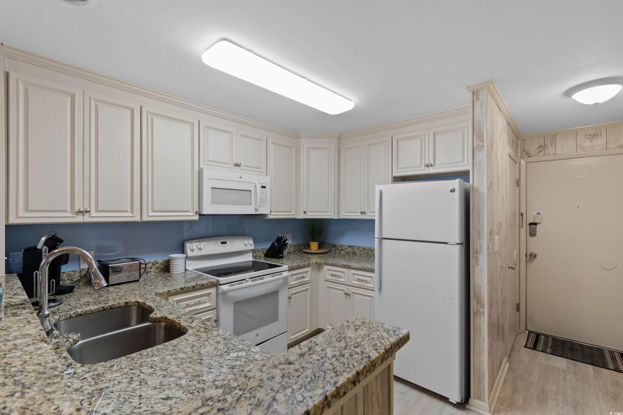 4315 S Ocean Blvd. Photo 4