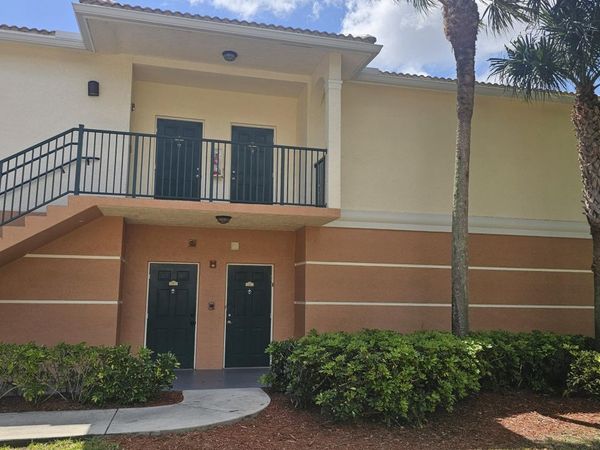 1111 Myrtlewood Circle E, Unit 1111, Palm Beach Gardens, FL 33408