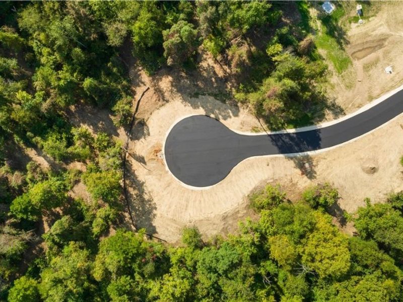 4710 Pinecrest Drive, Uniontown, OH 44685 Photo 4