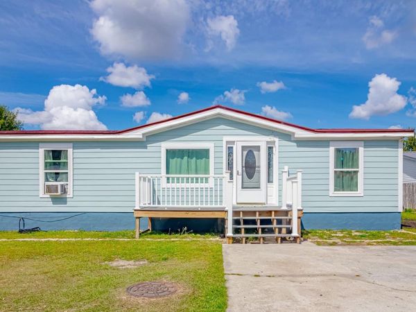 8374 Cherrywood Dr., Myrtle Beach, SC 29588