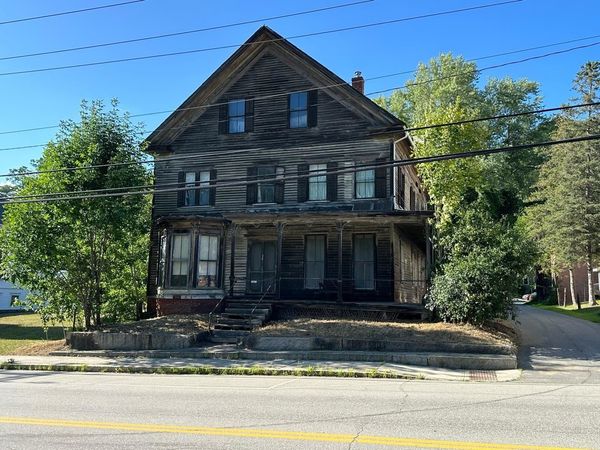 32 Main Street, Hinsdale, NH 03451