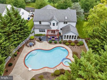 4189 HILL TERRACE DRIVE, SINKING SPRING, PA 19608
