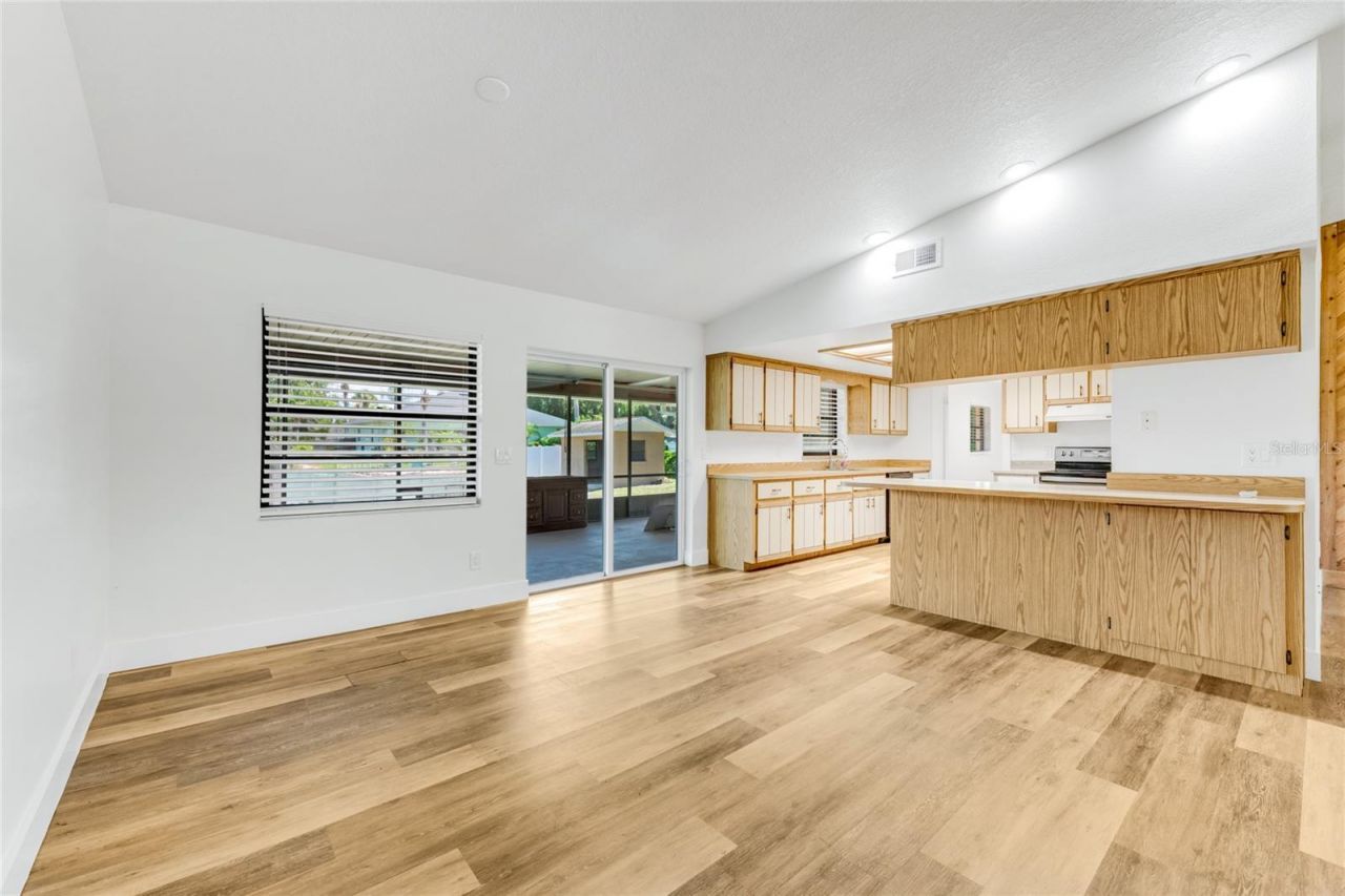 114 Azalea, Edgewater, FL 32141 Photo