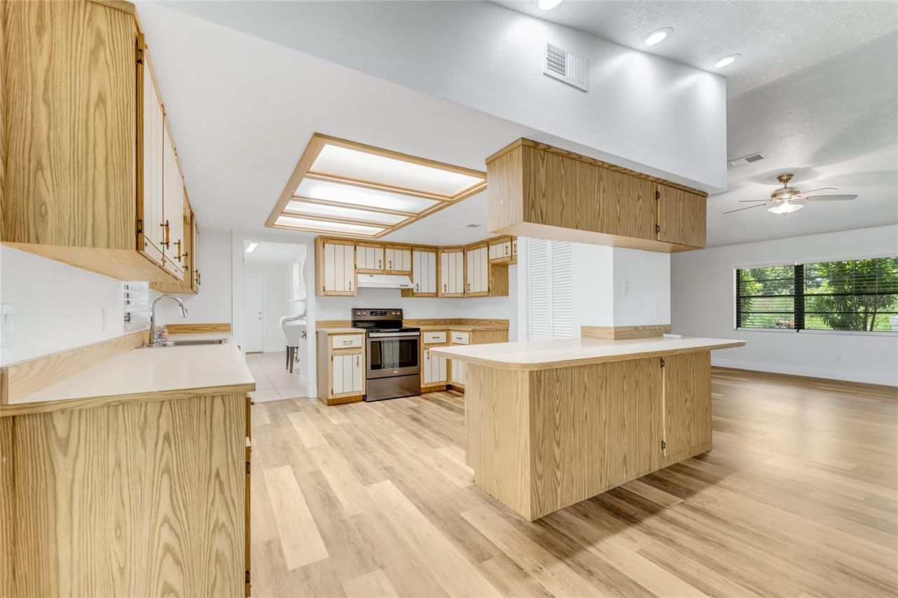 114 Azalea, Edgewater, FL 32141 Photo