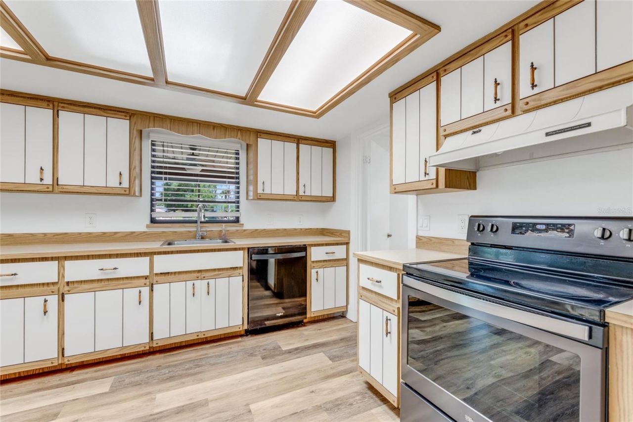 114 Azalea, Edgewater, FL 32141 Photo