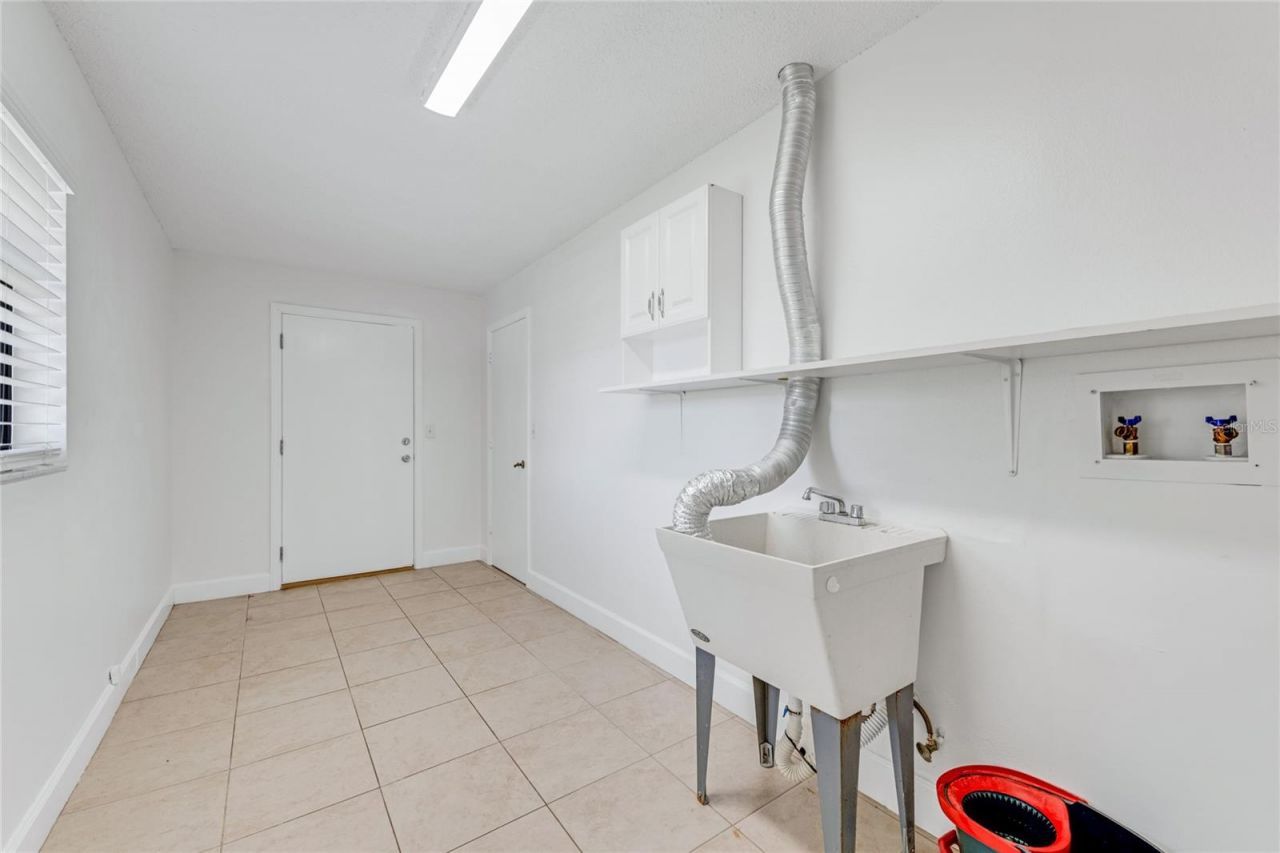 114 Azalea, Edgewater, FL 32141 Photo