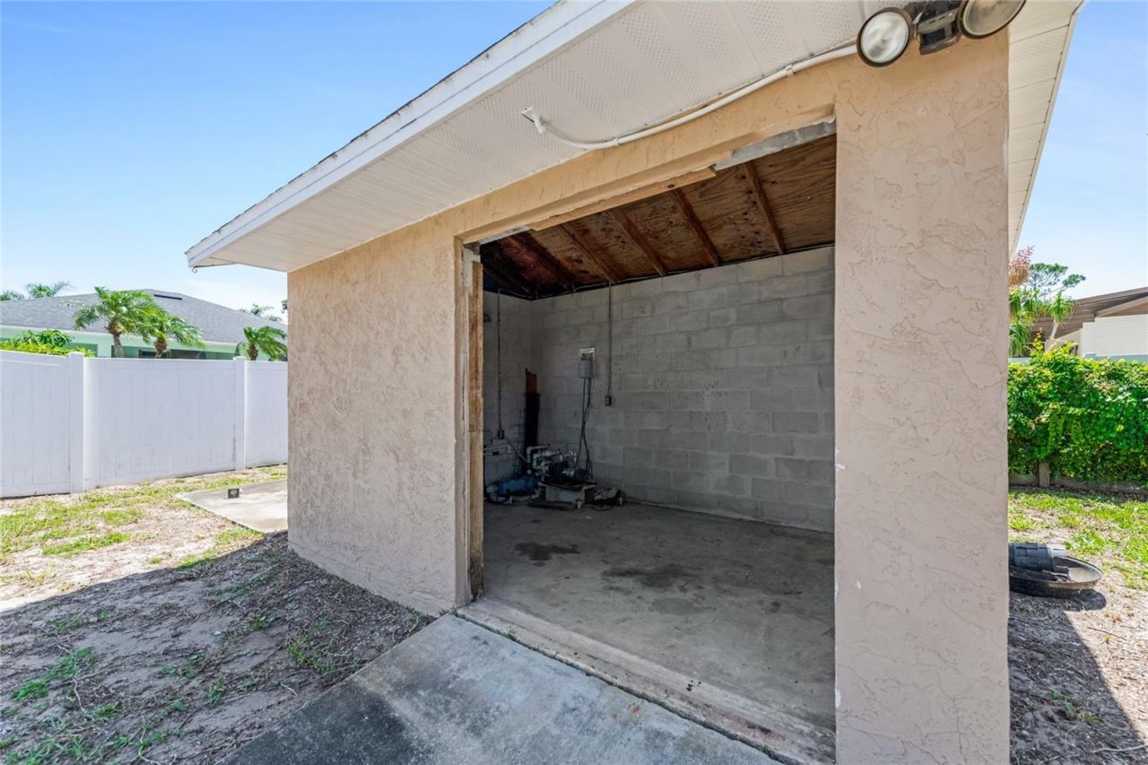 114 Azalea, Edgewater, FL 32141 Photo