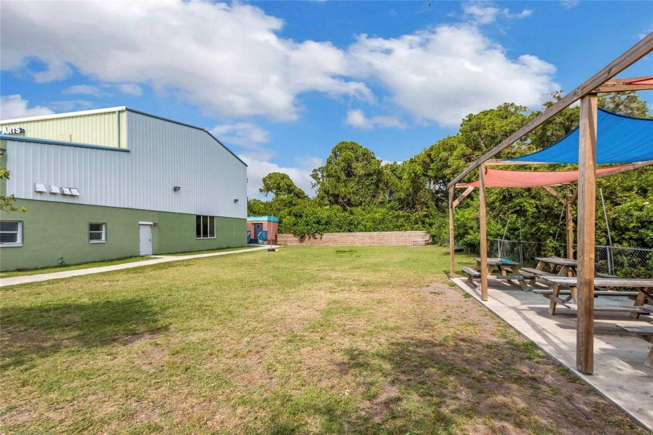 7633 131st Street, Seminole, FL 33776 Photo