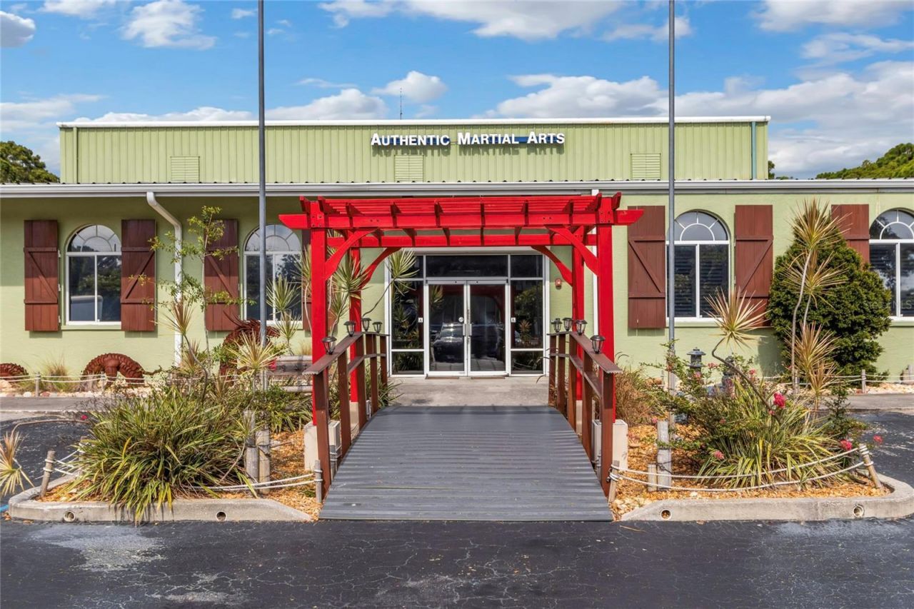 7633 131st Street, Seminole, FL 33776 Photo