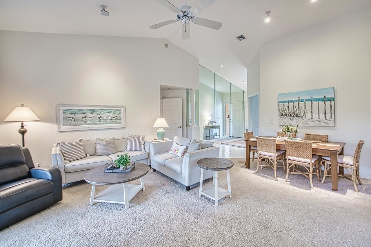 27024 Oakwood Lake Dr, Unit 201, Bonita Springs, FL 34134 Photo