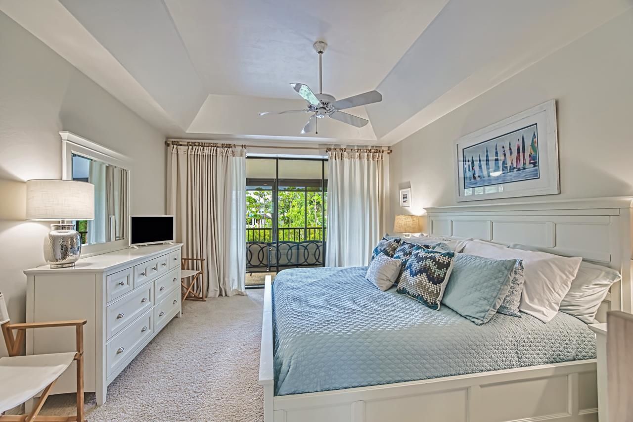 27024 Oakwood Lake Dr, Unit 201, Bonita Springs, FL 34134 Photo