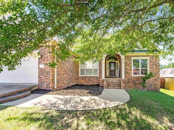 13 Savannah Court, Cabot, AR 72023