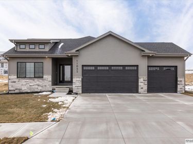 11042 S 219th Street, Gretna, NE 68028