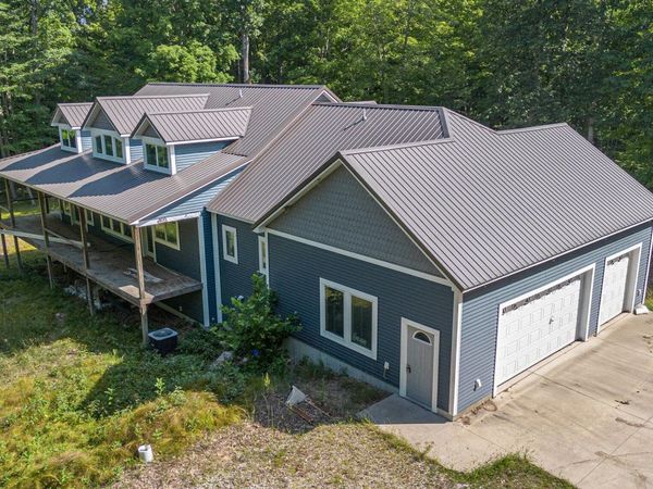 9263 Ferris Avenue, Grant, MI 49327