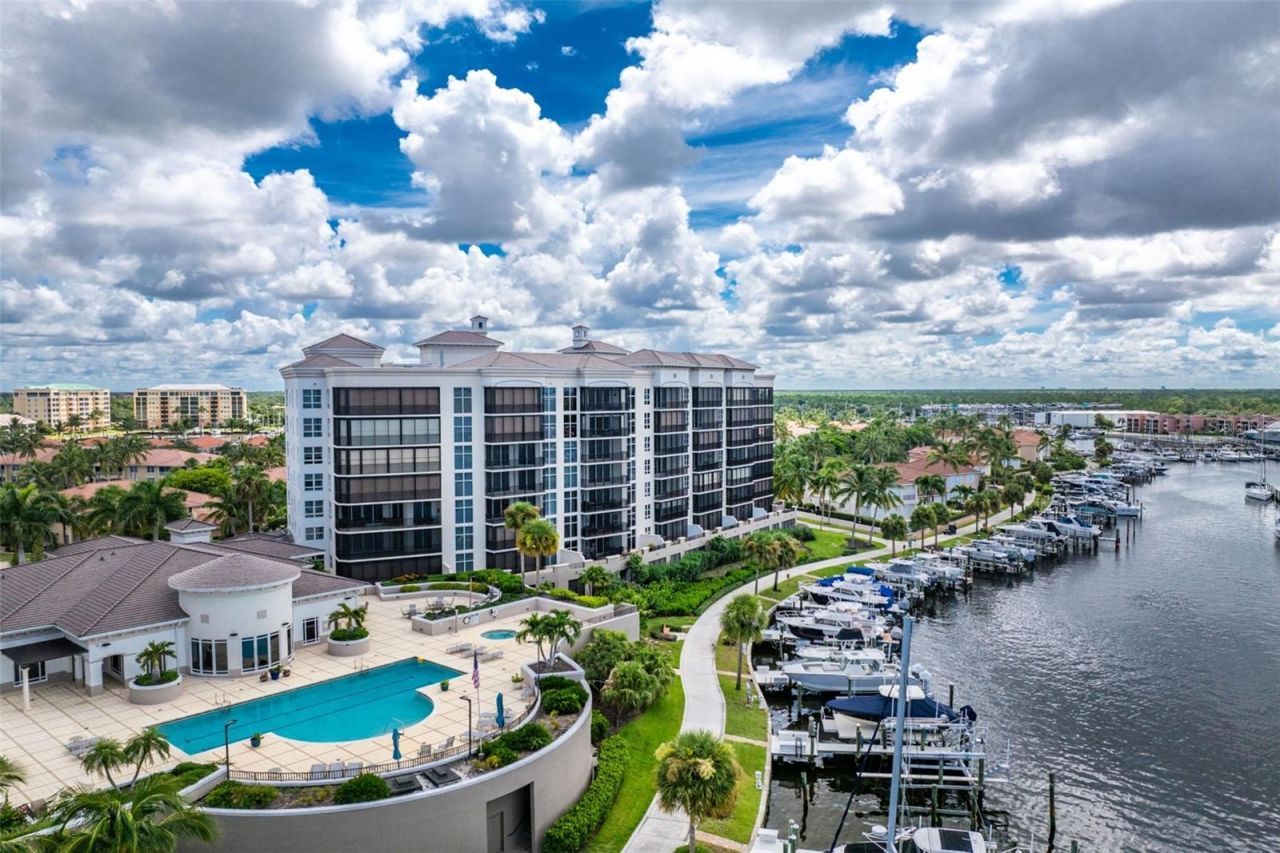 3313 Sunset Key Cir, Unit 701, Punta Gorda, FL 33955 Photo