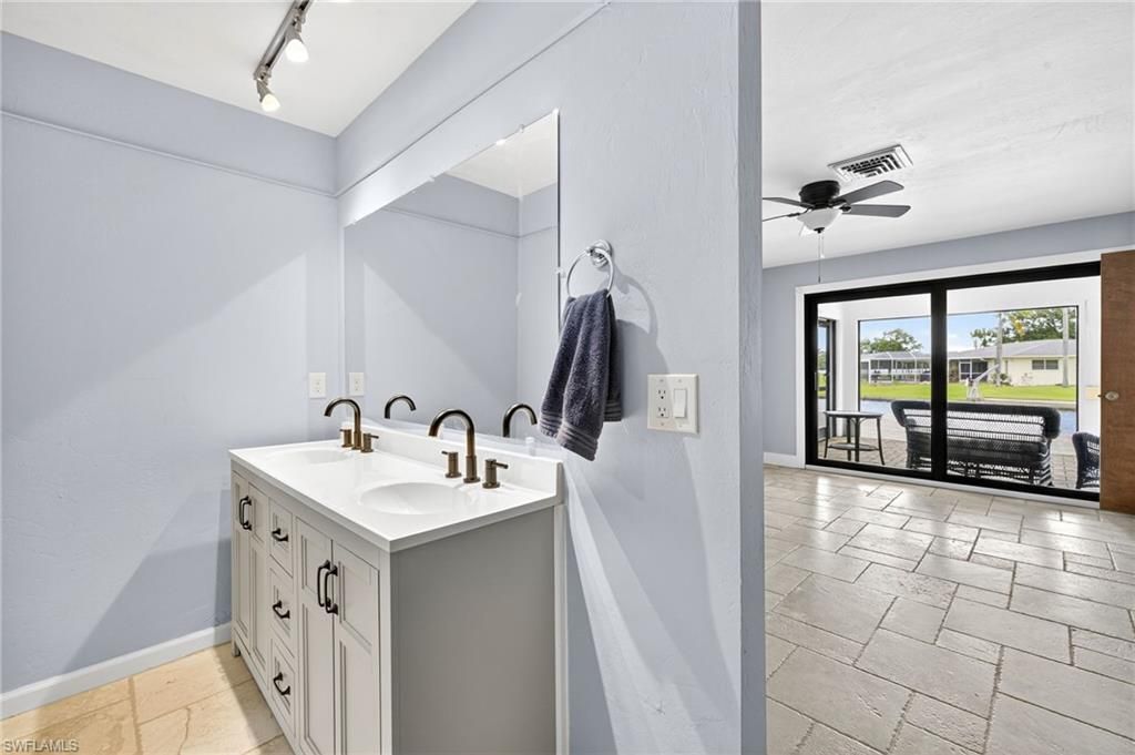 18071 Traverse Dr, Alva, FL 33920 Photo