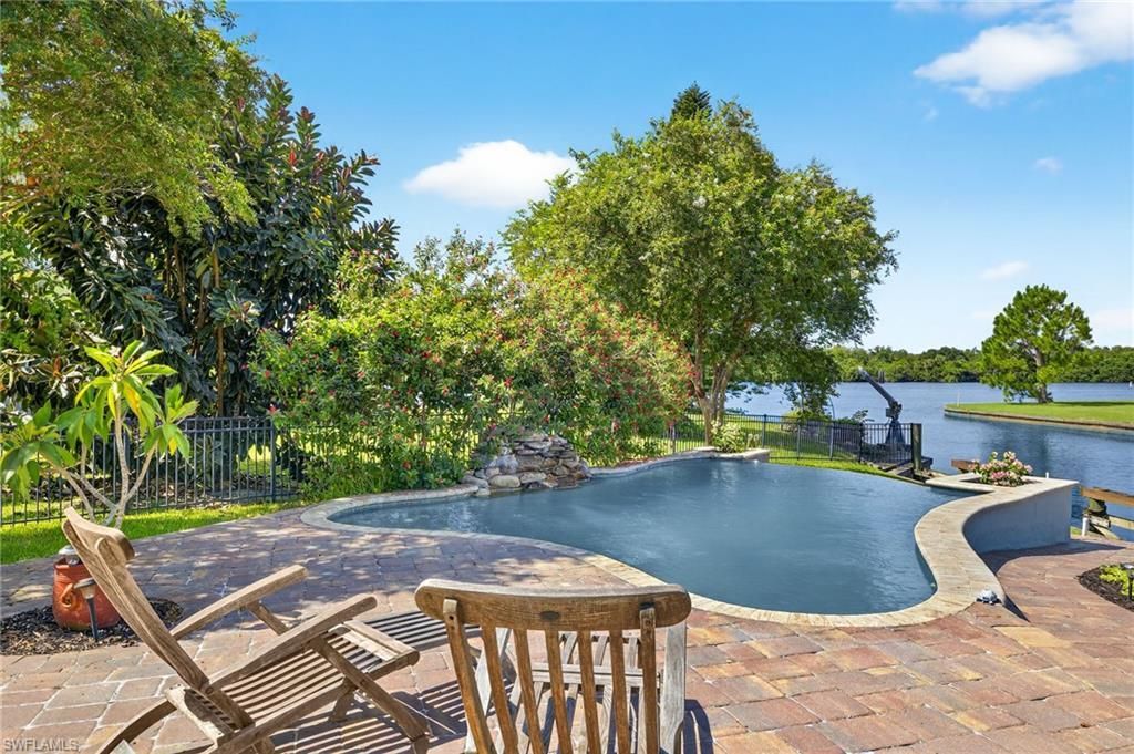 18071 Traverse Dr, Alva, FL 33920 Photo