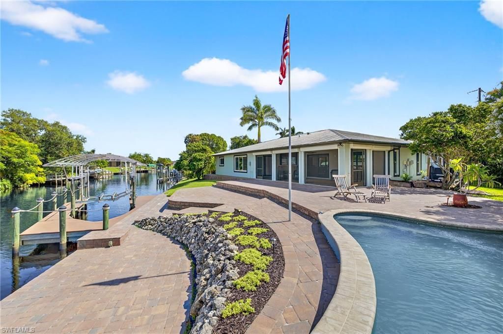 18071 Traverse Dr, Alva, FL 33920 Photo