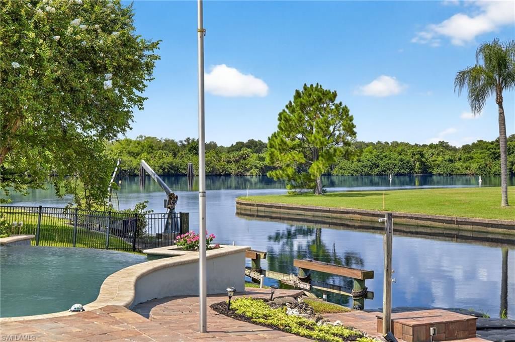 18071 Traverse Dr, Alva, FL 33920 Photo