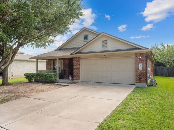 104 Whirling Eddy CV, Hutto, TX 78634