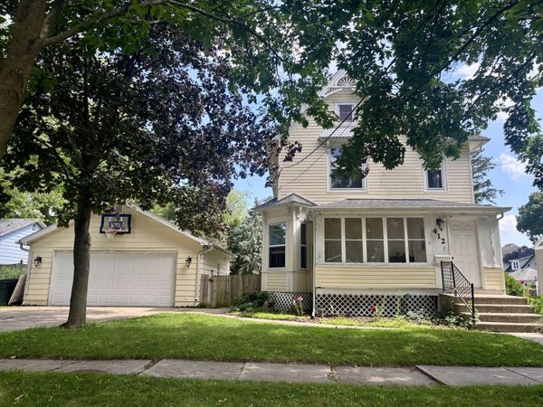 412 W Madison Street, Belvidere, IL 61008