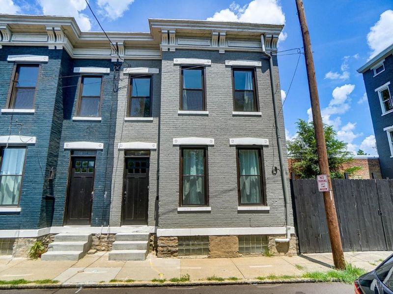912 Livingston Street, Cincinnati, OH 45214 Photo 1