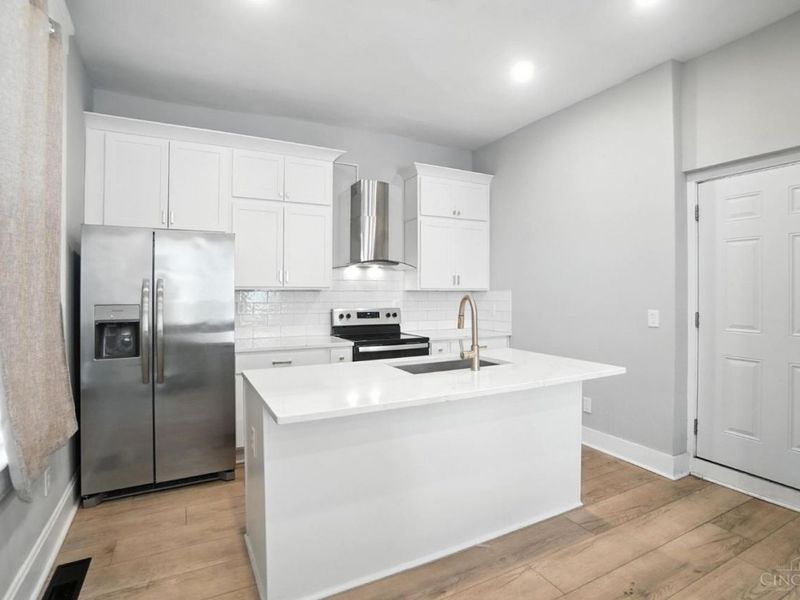 912 Livingston Street, Cincinnati, OH 45214 Photo 5